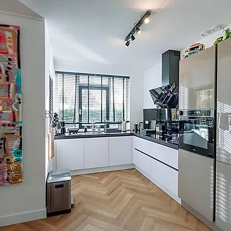 Luxurious Park At Sloterweg 777 Hotel 4*